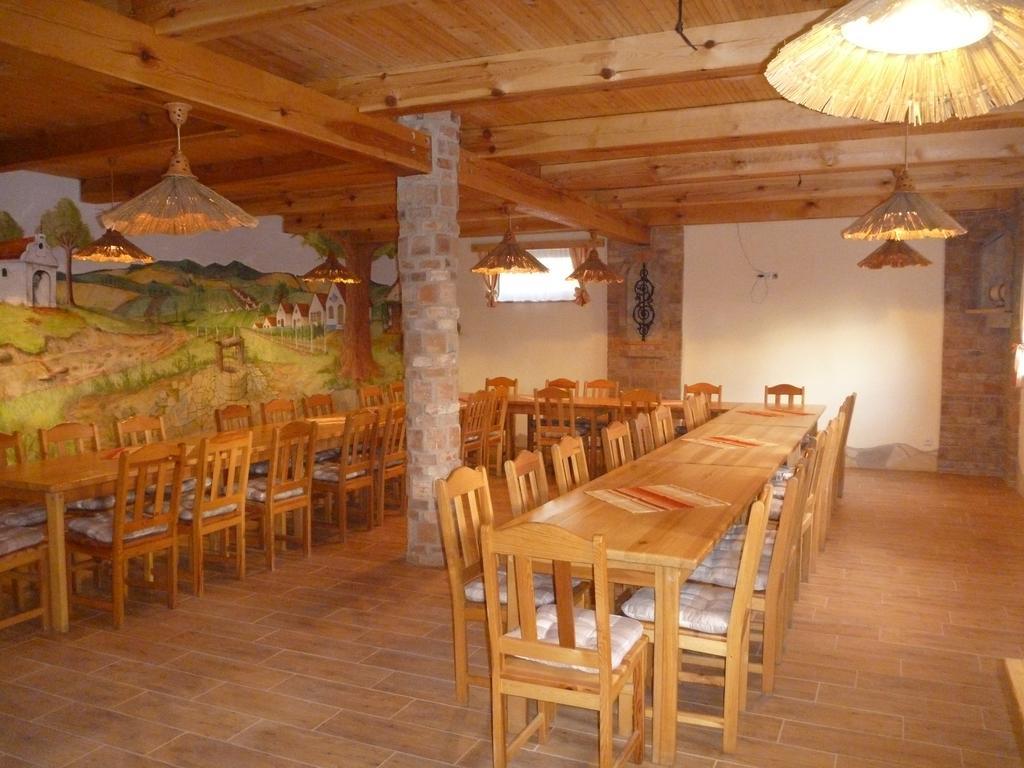 Penzion U Tomcalu Terezin  Экстерьер фото